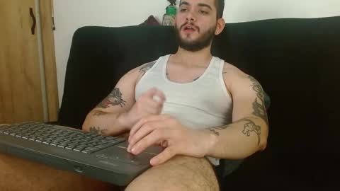 Snapshot of david_franco1 chatting on 09.19.25 Twitter davidsanctum online show from 09.19.25