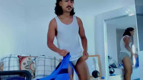 Hey im David that loves to explore and speak their fantasies. Very open talktative and nice. Feel free to chat with me online show from 09.23.25