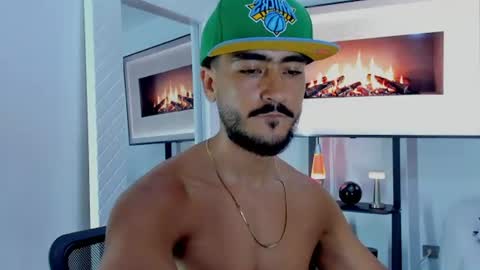 Snapshot of david_johnson372 chatting on 06.26.26 Hey im David that loves to explore and speak their fantasies. Very open talktative and nice. Feel free to chat with me online show from 06.26.26