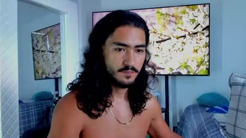 Snapshot of david_johnson372 chatting on 06.28.26 Hey im David that loves to explore and speak their fantasies. Very open talktative and nice. Feel free to chat with me online show from 06.28.26