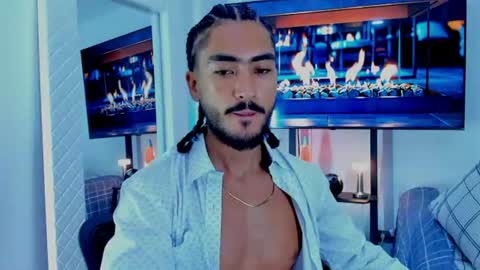 Snapshot of david_johnson372 chatting on 06.29.26 Hey im David that loves to explore and speak their fantasies. Very open talktative and nice. Feel free to chat with me online show from 06.29.26