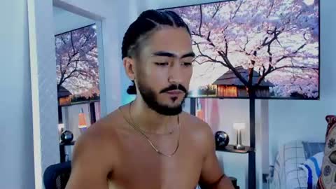 Snapshot of david_johnson372 chatting on 07.05.26 Hey im David that loves to explore and speak their fantasies. Very open talktative and nice. Feel free to chat with me online show from 07.05.26