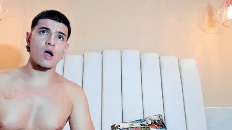 david_victoriaa online show from 01.08.25