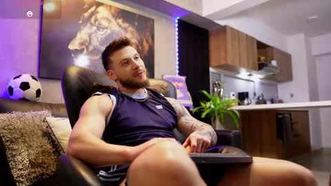 David Blakee online show from 10.21.25