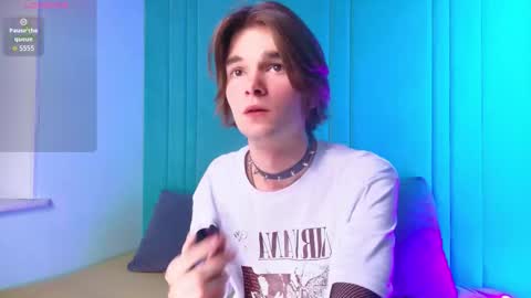 Snapshot of davidleatherhoff chatting on 11.01.25 DAVID online show from 11.01.25