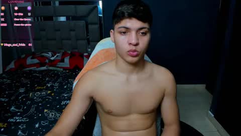 Snapshot of davidro030 chatting on 02.27.26 davidro030 online show from 02.27.26