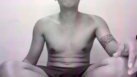 Snapshot of davidrocero chatting on 02.01.25 davidrocero online show from 02.01.25