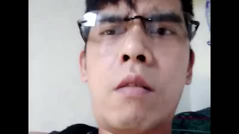 Snapshot of davidrocero chatting on 10.10.25 davidrocero online show from 10.10.25