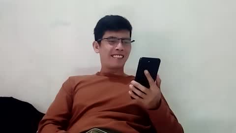 Snapshot of davidrocero chatting on 12.01.25 davidrocero online show from 12.01.25