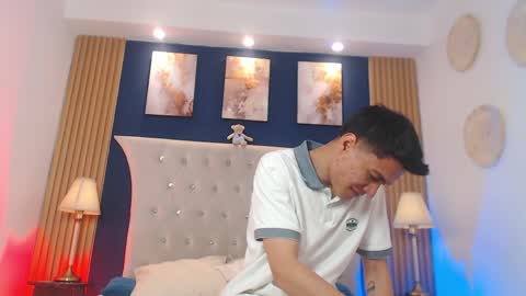 David Sandoval online show from 04.02.26