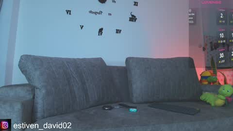 Estiven online show from 04.16.26