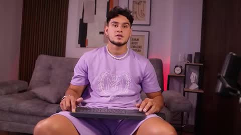 Davies brown    schedule 12pm to 5pm col time online show from 11.05.25