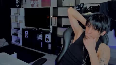 Snapshot of davisross chatting on 02.13.26 davis online show from 02.13.26