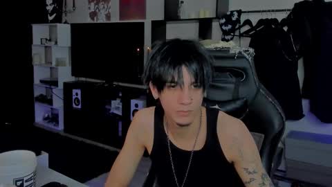 Snapshot of davisross chatting on 02.16.26 davis online show from 02.16.26