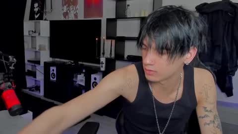 Snapshot of davisross chatting on 02.20.26 davis online show from 02.20.26