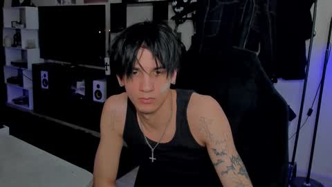 Snapshot of davisross chatting on 03.03.26 davis online show from 03.03.26