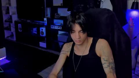 davis online show from 08.04.26