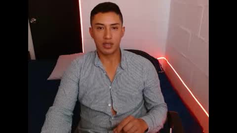 Snapshot of davixx258 chatting on 02.03.25 DS online show from 02.03.25