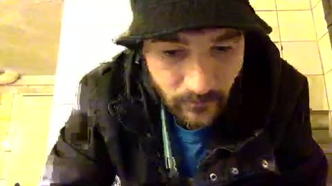 davocolours1112 online show from 11.19.25