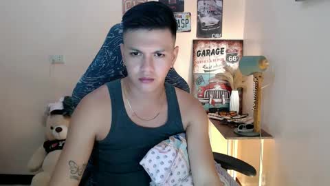 JC LOVER BOY online show from 01.04.25