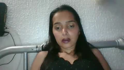 dayana_cruz online show from 04.15.26