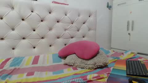 Snapshot of dayanats15 chatting on 03.07.25 instagram catherin dayana reina online show from 03.07.25