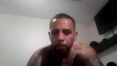 Snapshot of daynnight22 chatting on 11.29.25 daynnight22 online show from 11.29.25