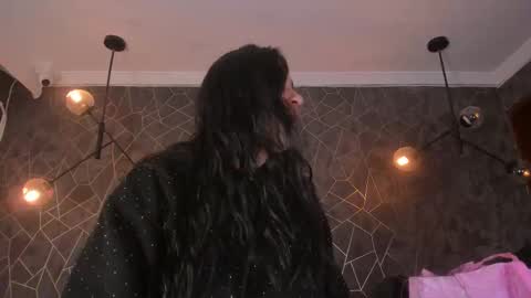 DAYRA ANGELS online show from 03.18.26