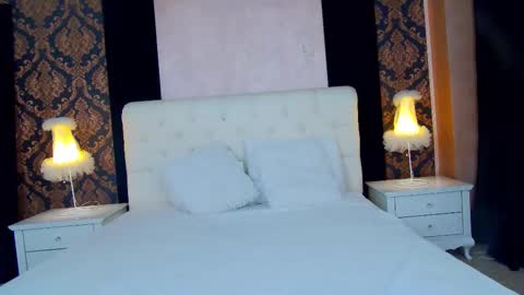 Snapshot of dd__shari chatting on 02.11.26 Shari online show from 02.11.26