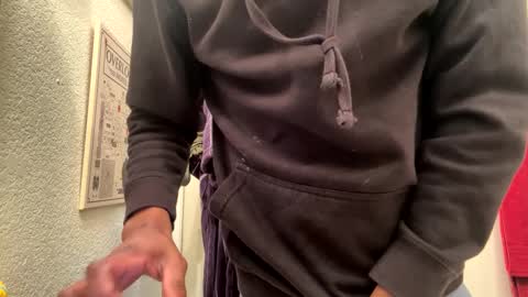 dealwithit805747 online show from 01.19.25