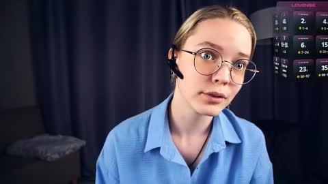 Charlie 18yo online show from 09.13.25