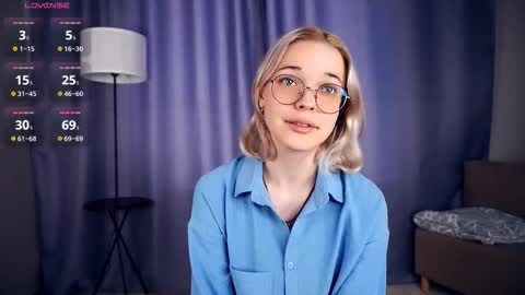 Charlie 18yo online show from 10.04.25
