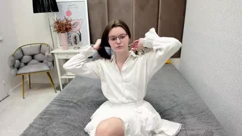 Jessica online show from 10.31.25