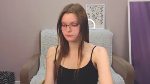 Jessica online show from 12.04.25