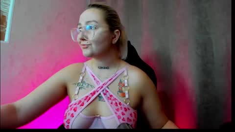 Debbie Mon Tue Fri Sun Sat GMT 3 1000am - 0400pm  online show from 12.13.24