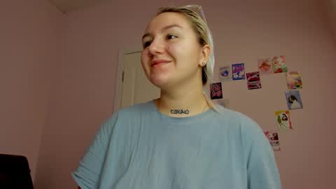 Debbie Mon Tue Fri Sun Sat GMT 3 1000am - 0400pm  online show from 12.30.24