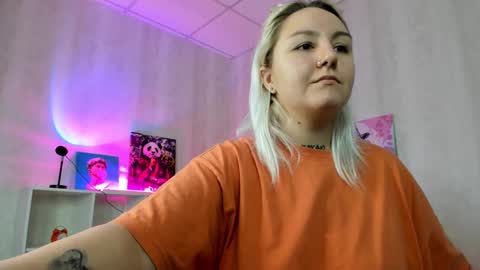 Debbie Mon Tue Fri Sun Sat GMT 3 1000am - 0400pm  online show from 01.03.25