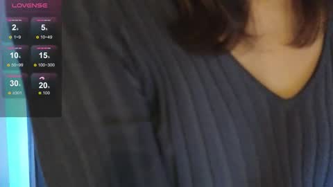 Snapshot of debihenks chatting on 11.09.25 Eva online show from 11.09.25