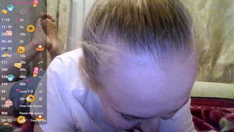 Snapshot of debora_lissa chatting on 12.19.24 Debby online show from 12.19.24