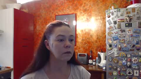 deea1805 online show from 01.04.25