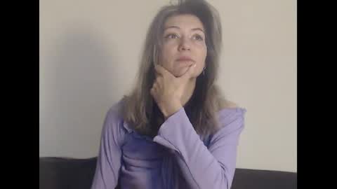 Deelightfull online show from 01.15.25