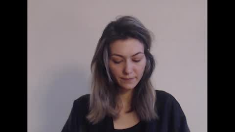 Deelightfull online show from 02.14.25