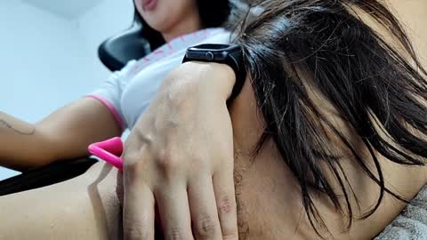 DeeLuna online show from 12.23.24