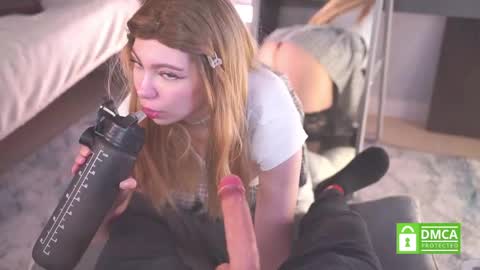 Sophie online show from 04.15.26