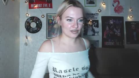 deepholedayss online show from 04.15.26