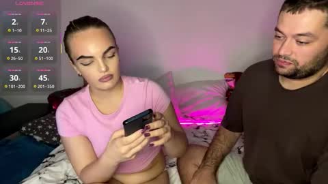 deeplookscouple online show from 10.10.25