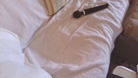 deeplyhydrates online show from 02.16.25