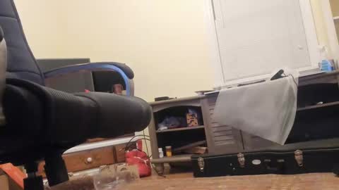 Snapshot of deeznutz343 chatting on 12.27.24 Deez Nutz online show from 12.27.24