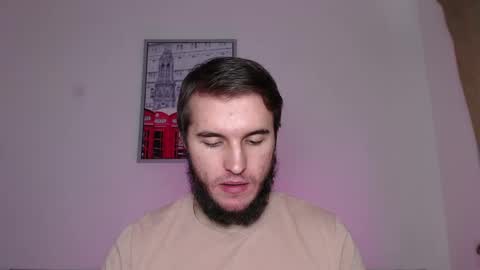 Snapshot of defuego_ chatting on 03.05.25 defuego online show from 03.05.25