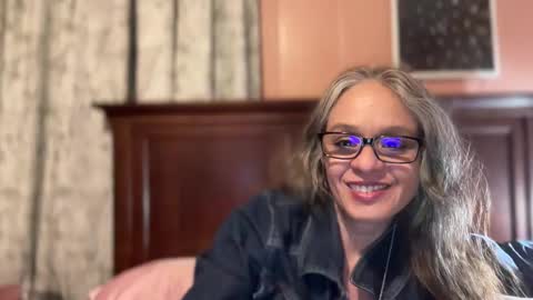 Tori online show from 03.24.26